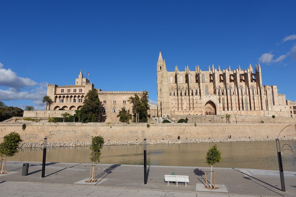 Spanien - Palma - Kathedral an de Palais