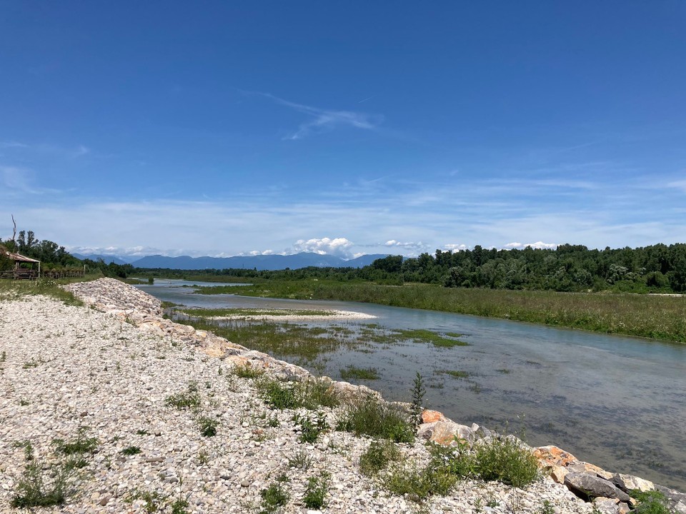 Italien - Breda di Piave - Piave und Berge 