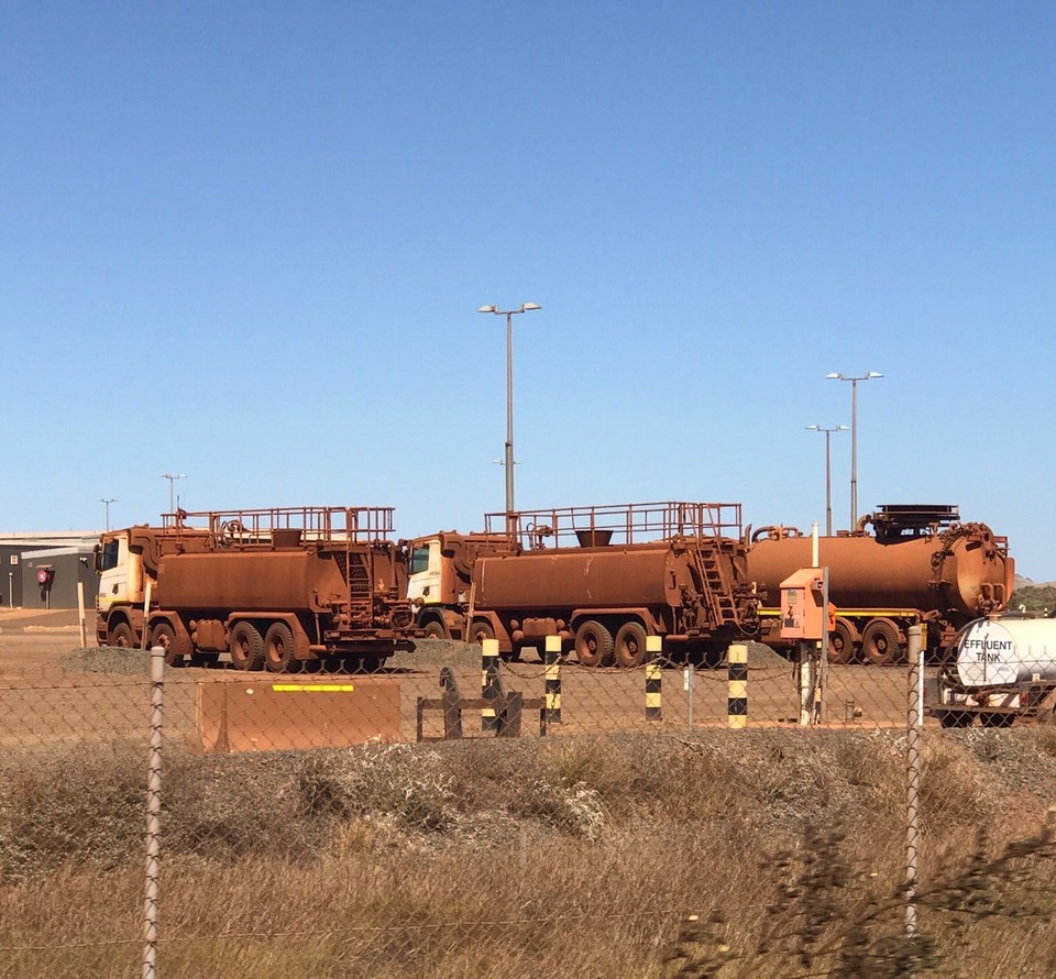  - Australia, Karratha - Just a bit dusty !