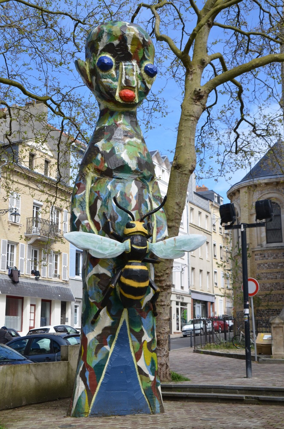 Frankreich - Le Havre - Staue Izumi Kato op der place St Vincent