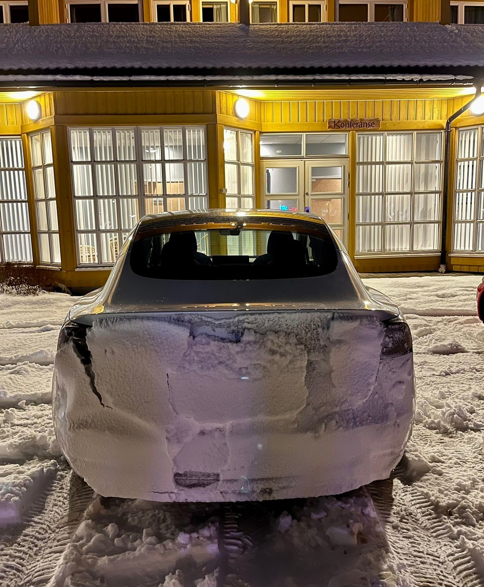 Norwegen - Grong - … nichts mehr zu erkennen vor lauter Schnee. 