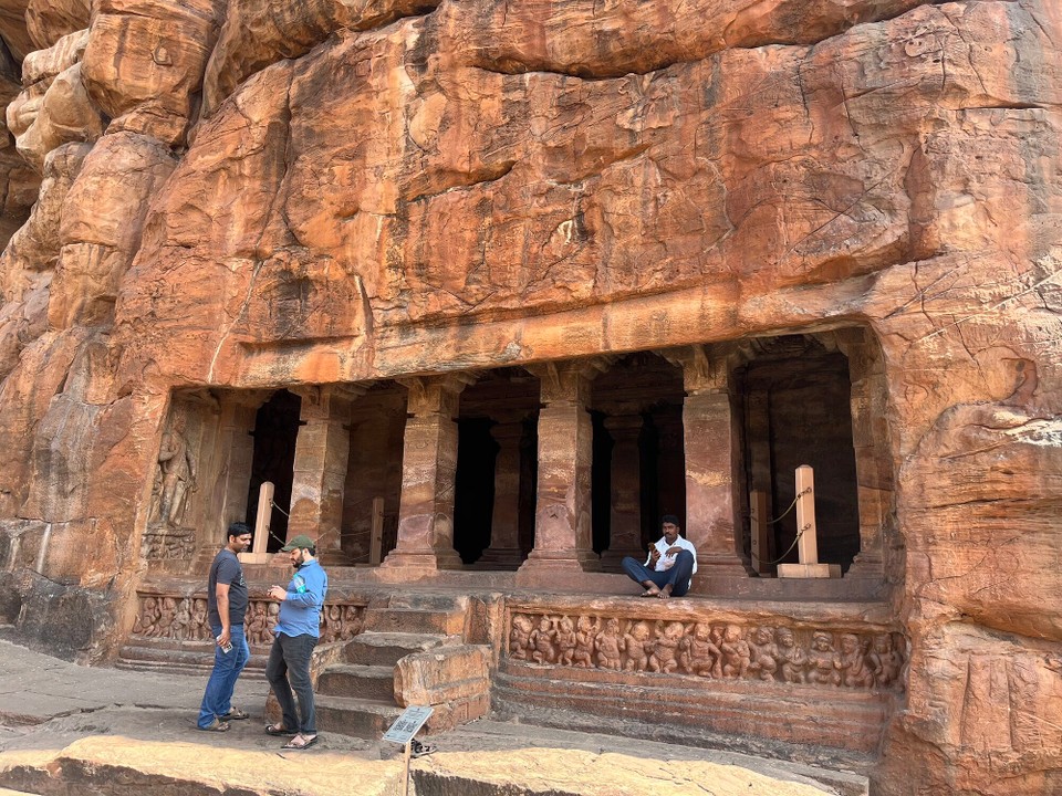 Indien - Badami - Badami:Höhlentempel