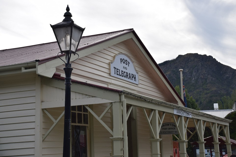 Neuseeland - Queenstown - ... eine Postfiliale ...