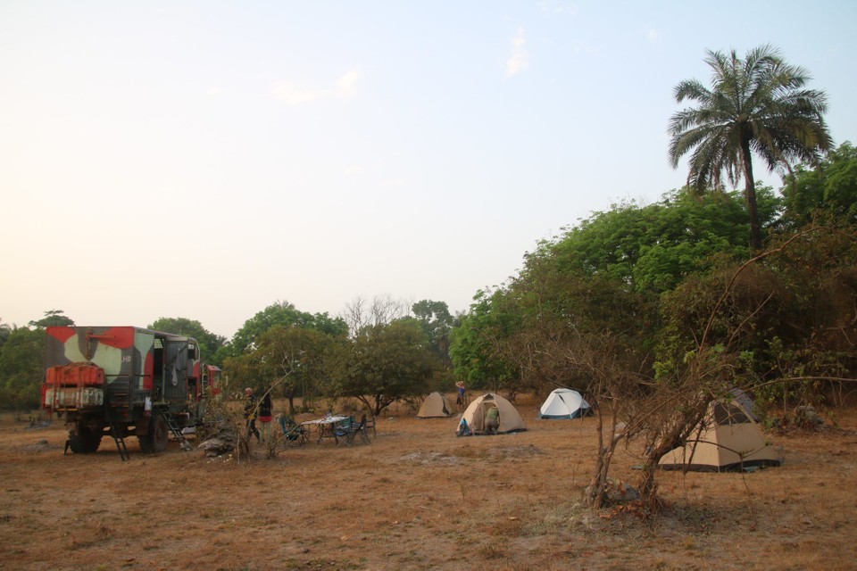 Guinea-Bissau - Bissau - Übernachtung auf der Wiese