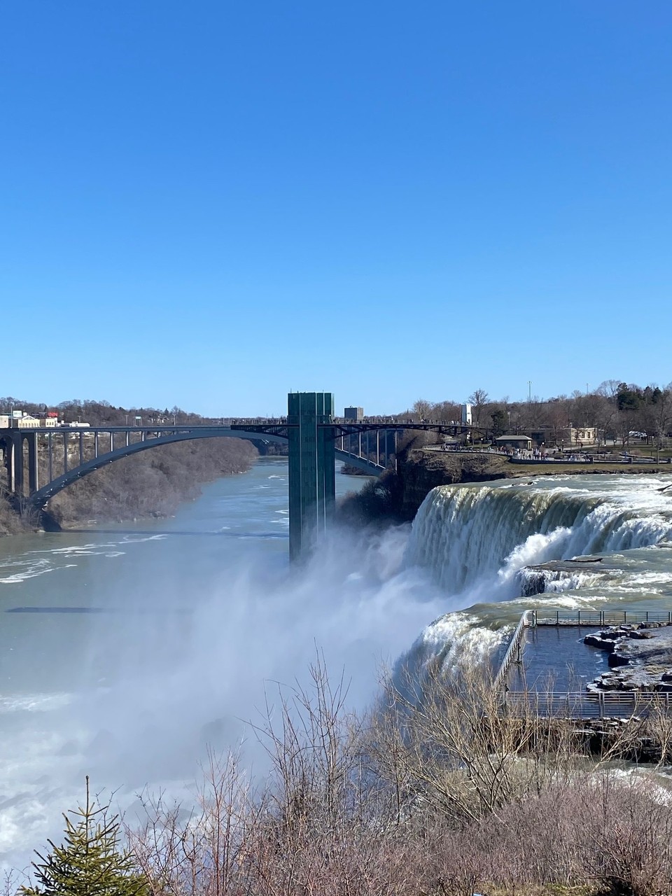 Canada - Niagara Falls - US Seite / Rainbow bridge 