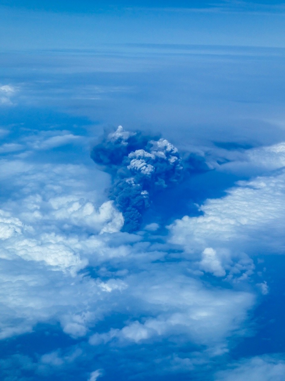 Canada - Vancouver - Vanuatu volcano from the plane