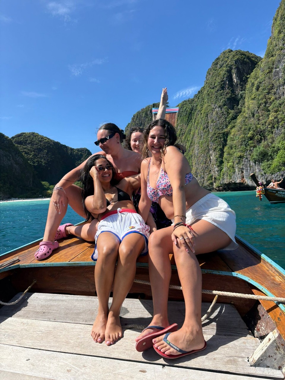 Thailand - Mueang Krabi - Cute - love them, turning me Kiwi!!