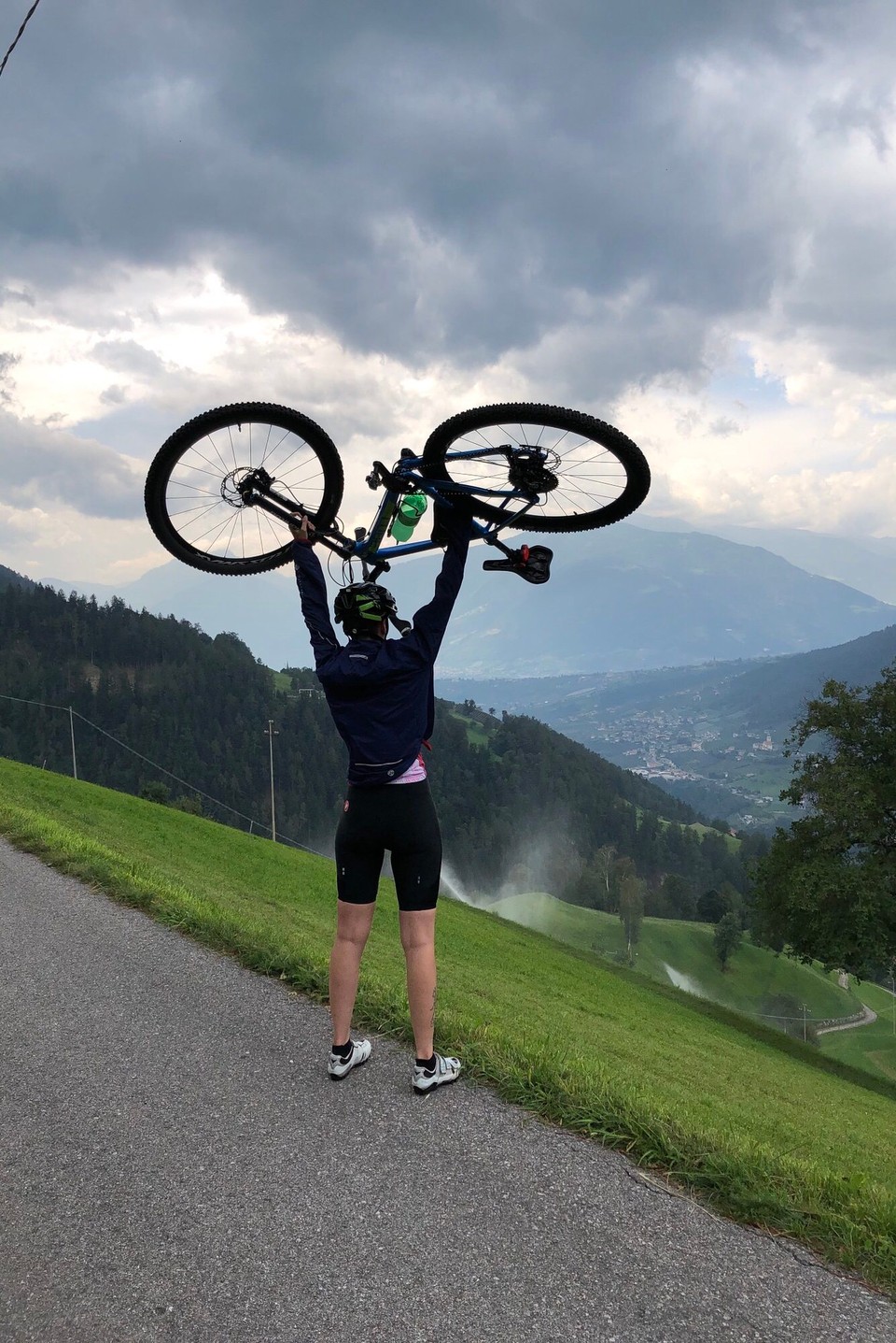 Italien - Schenna - Es sollte ein Bergfoto werden, leider war das in der Höhe gerade mal die Hälfte unserer Tour