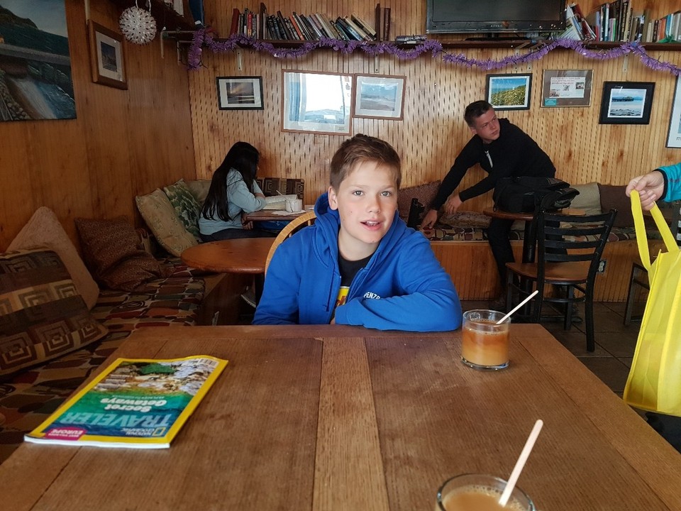 USA - Pacifica - Im Cit-Chat-Cafe