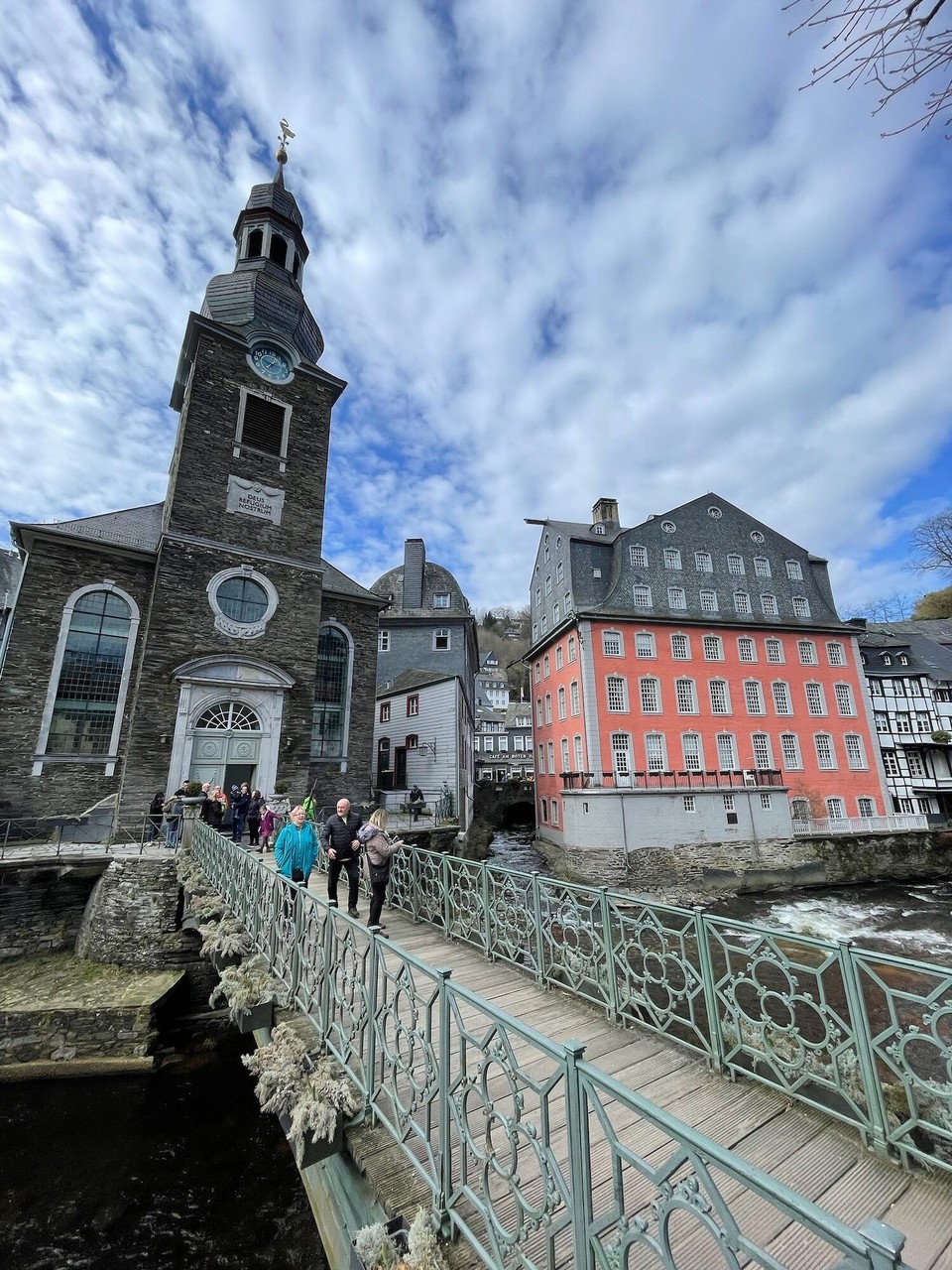 Deutschland - Monschau - Monschau ist ein sehr schönes Örtchen, aber auch sehr "touristisch erschlossen". 