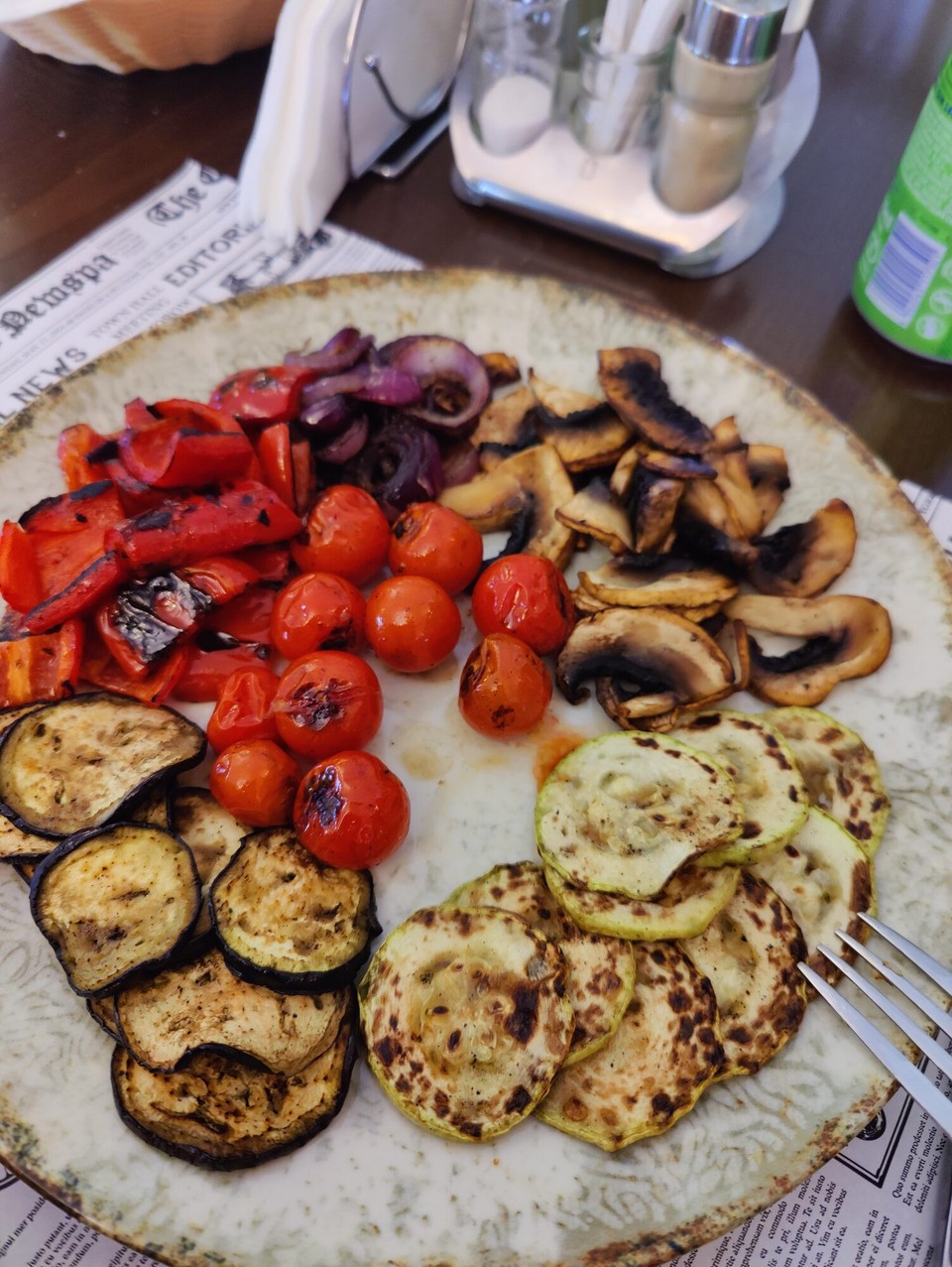 Rumänien - Arad - Mittagessen in der Gaststätte