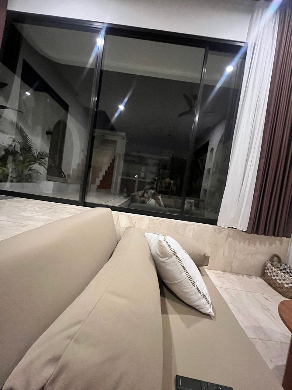 Indonesia - Kabupaten Badung - I want a sunken lounge at home 