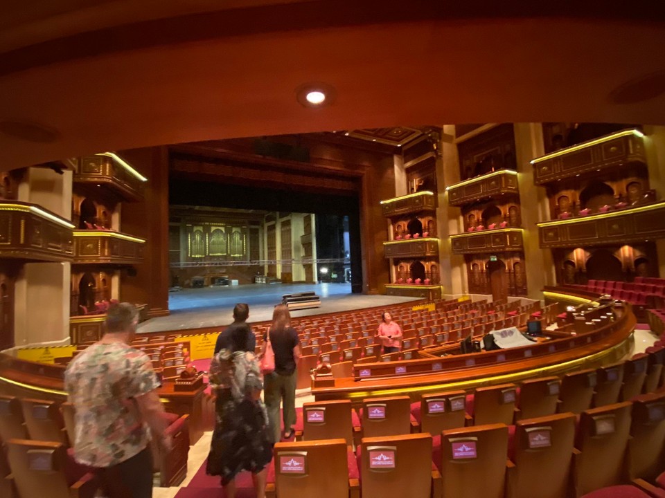 Oman - Maskat - … nicht wie in der Semperoper …..