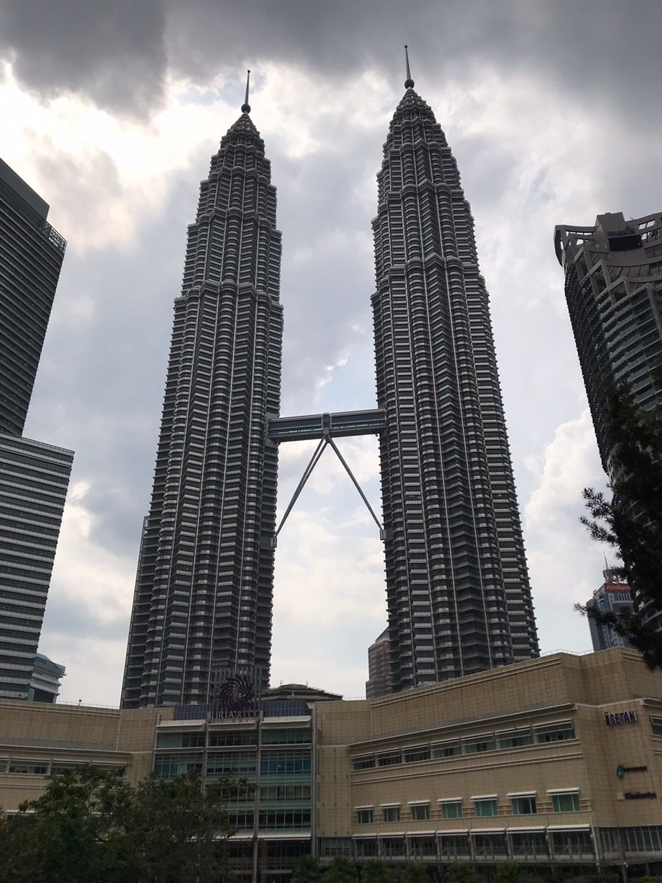 Malaysia - Kuala Lumpur - The iconic Petronas Towers, KL