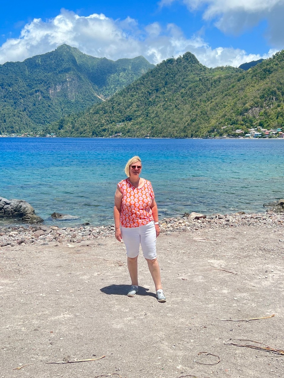 Dominica -  - Vorm karibischen Meer