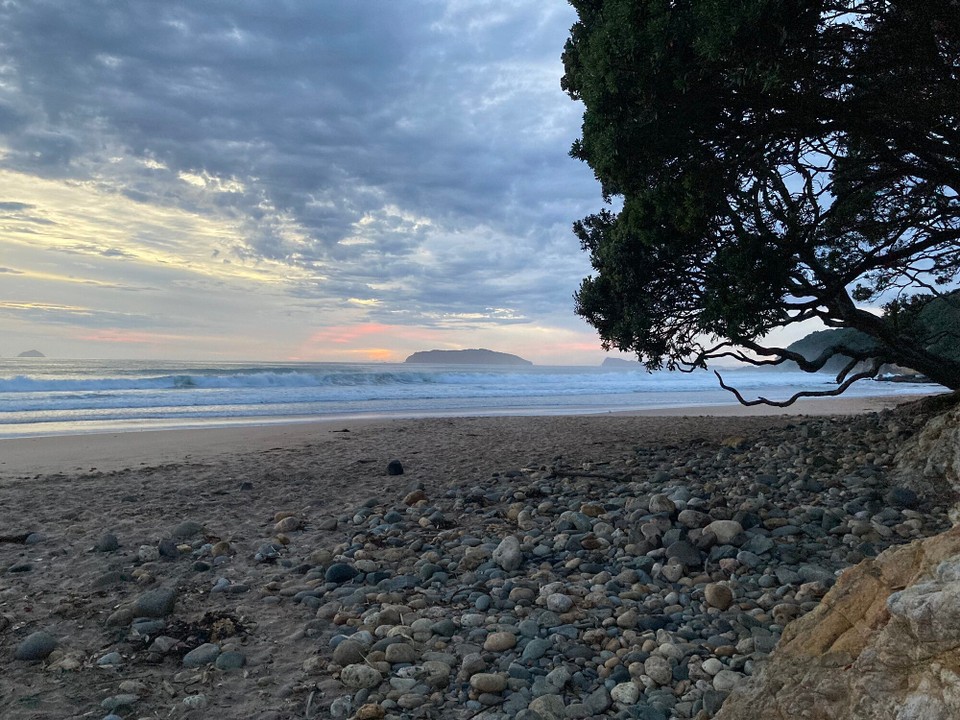 Neuseeland - Whitianga - Sonnenaufgang am Strand
