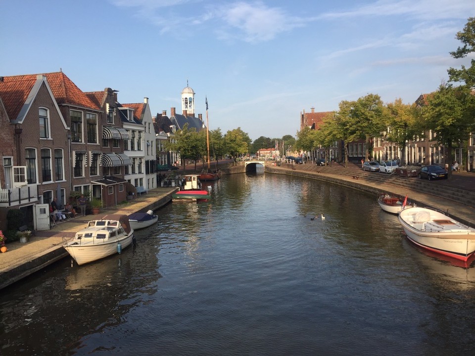  - Dokkum und  Schiermonnikoog  - Wohnen am Kanal.