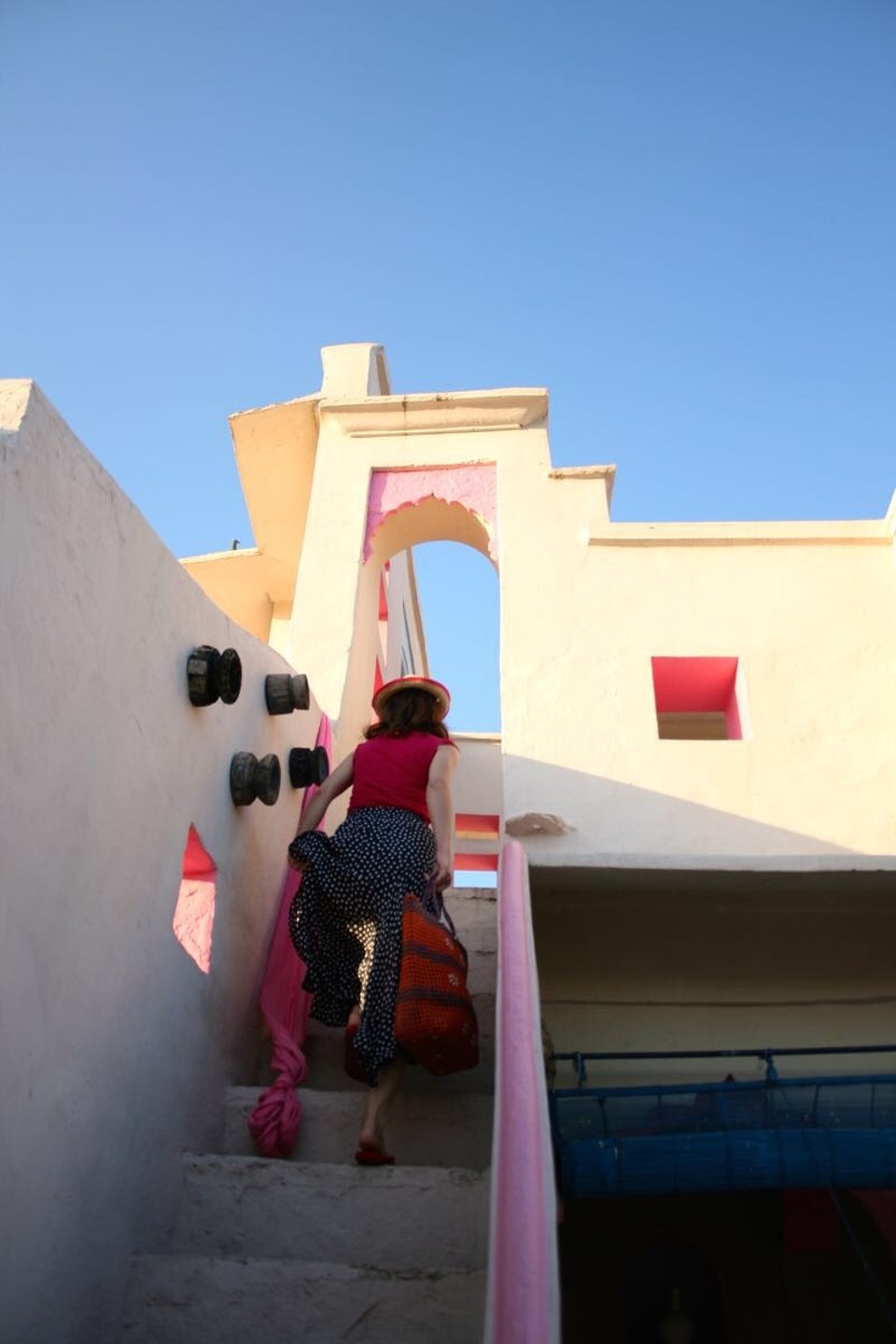 Lakshman Sagar -  - Inside the woman's house