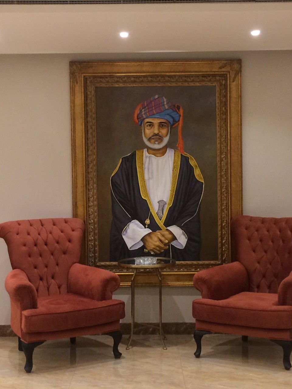 Oman - Bawshar - Gelandet in den gütigen Händen von Sultan Quaboos