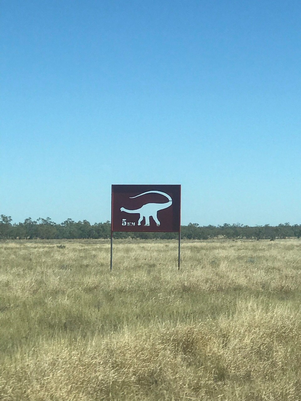 Australia - Winton - Doyouthinkhesawus 