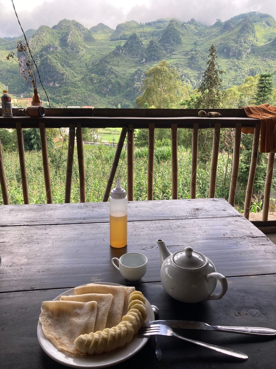 Vietnam - Dong Van - Frühstück mit Ausblick 🥳
