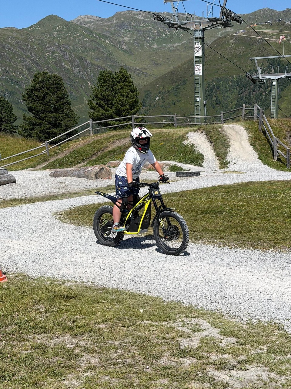 Österreich - Schwendau - Karli auf dem Bike