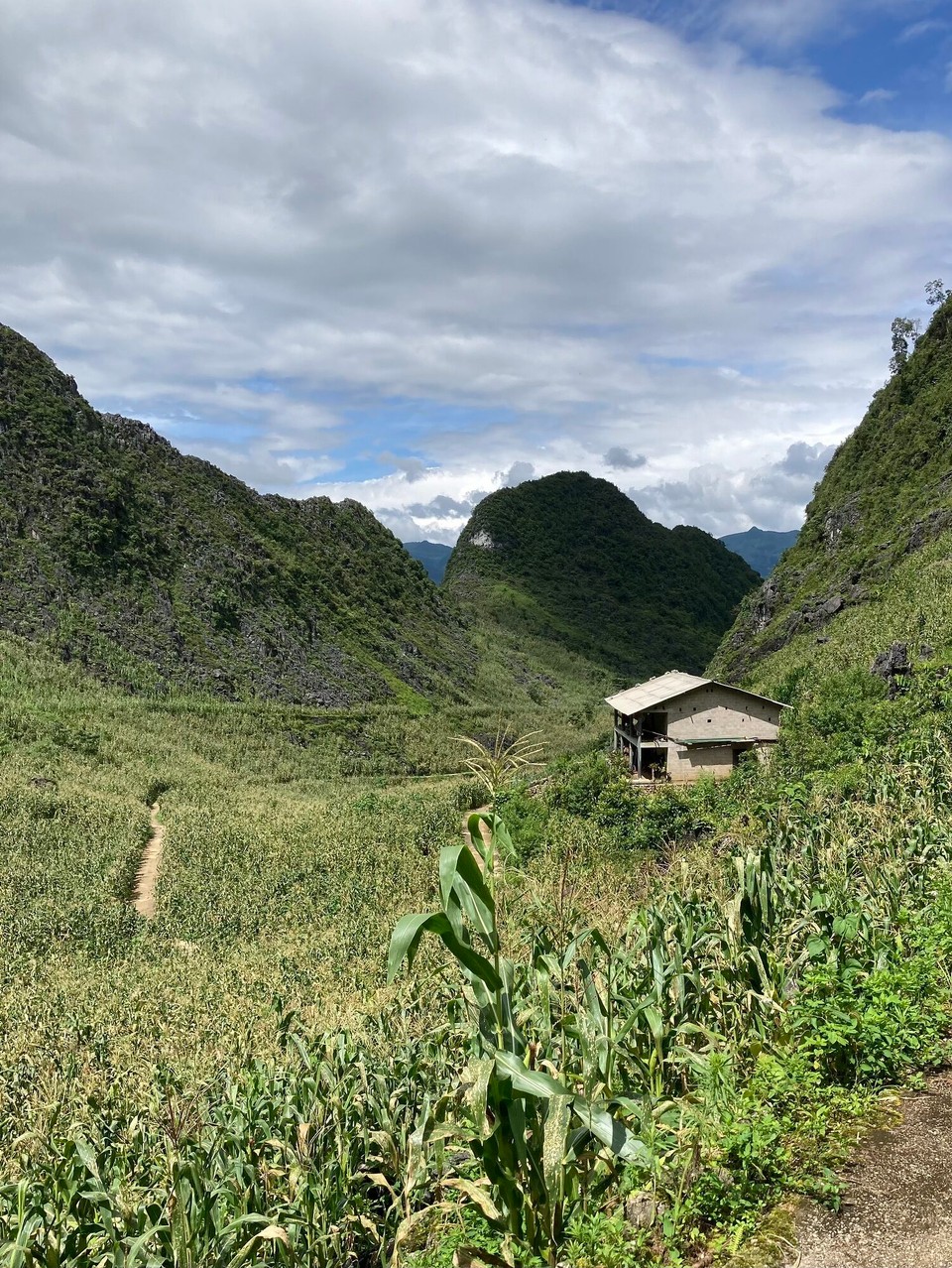 Vietnam - Meo Vac - 