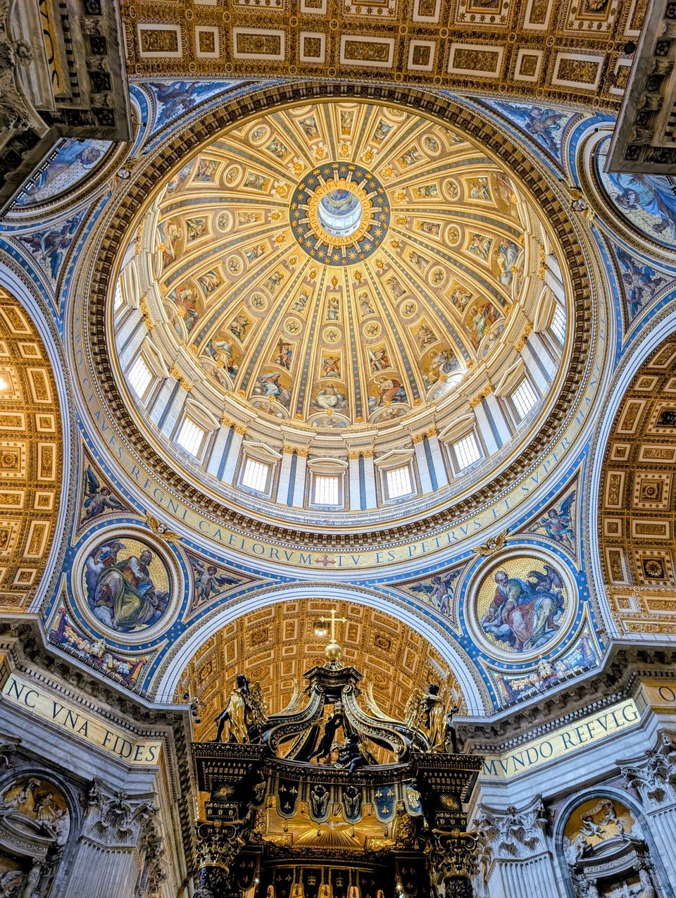 Italien - Rom - Das größte freitragende Ziegelbauwerk ist Michelangelos Meisterwerk.