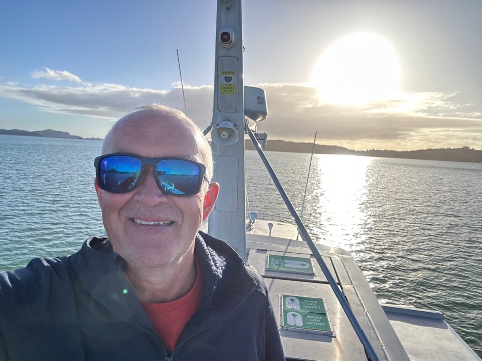 Neuseeland - Paihia - am frühen Morgen mit der Fähre nach Russell