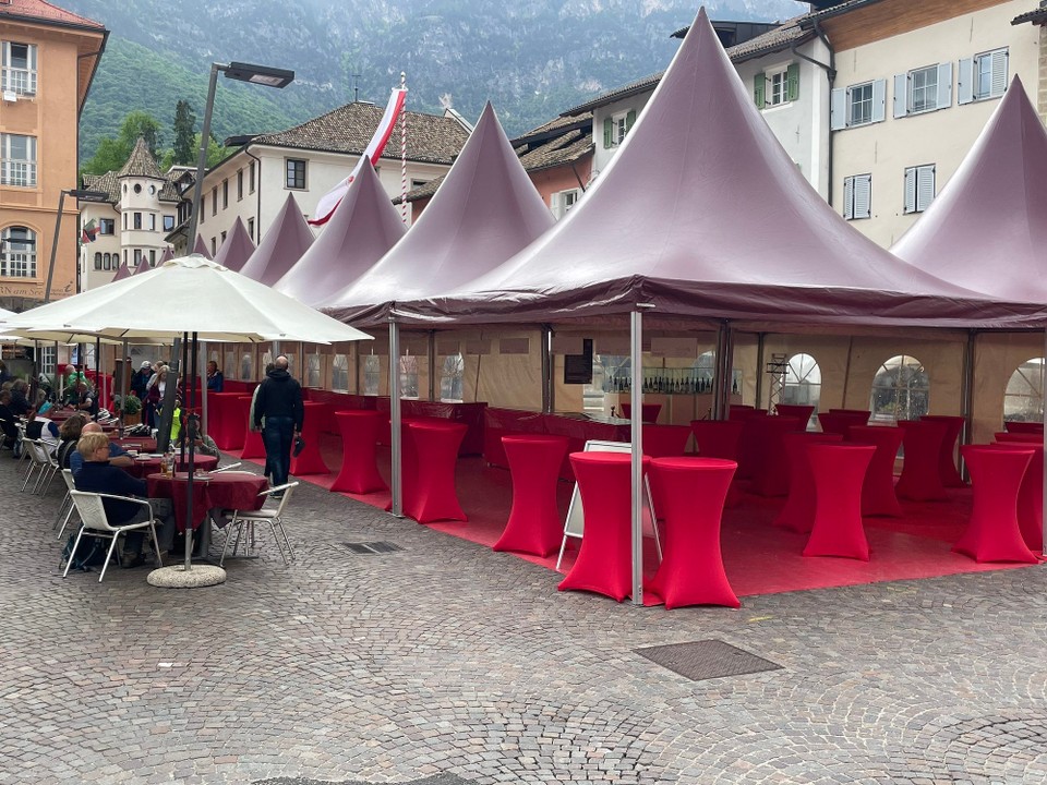 Italien - Kaltern an der Weinstraße - Ich wurde schon erwartet. 😉
