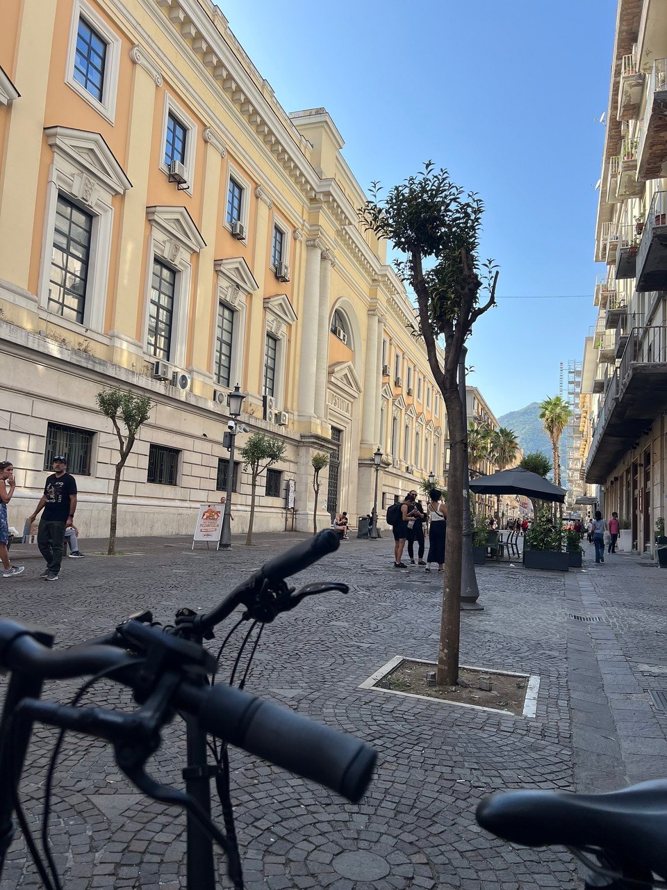 Italien - Salerno - Wir besuchen Salerno mit den Velos🚲🚲