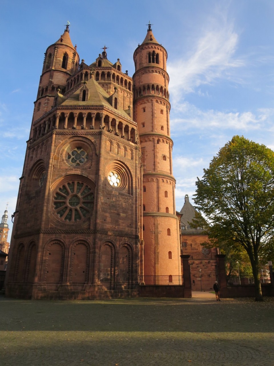 Deutschland - Nibelungenstadt Worms - Kaiserdom St. Peter