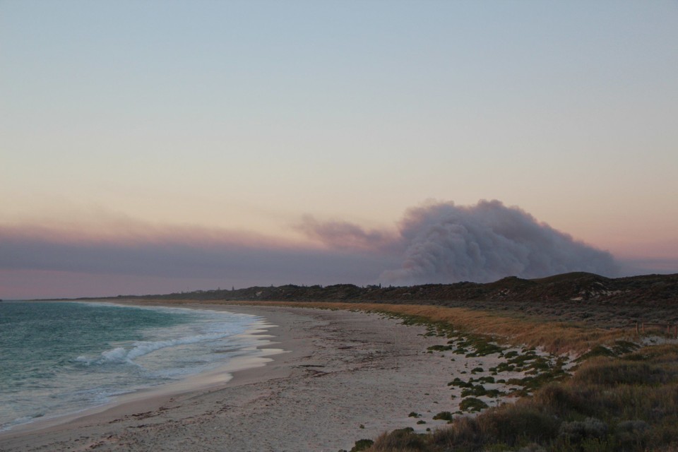 Australien - Lancelin - Ein nahes Buschfeuer...