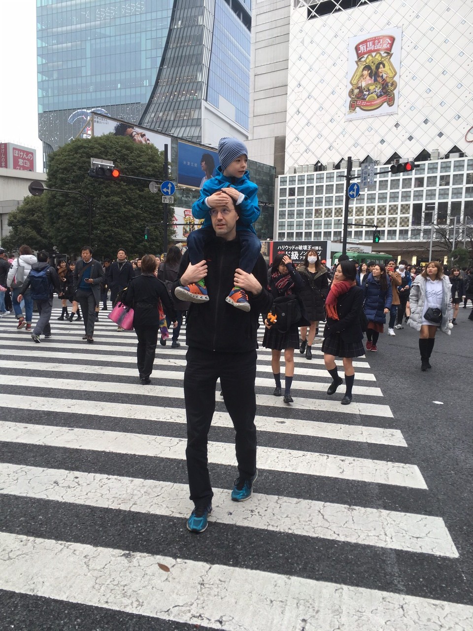 Japan - Shibuya-Ku - Auf der berühmten Shibuya-Kreuzung