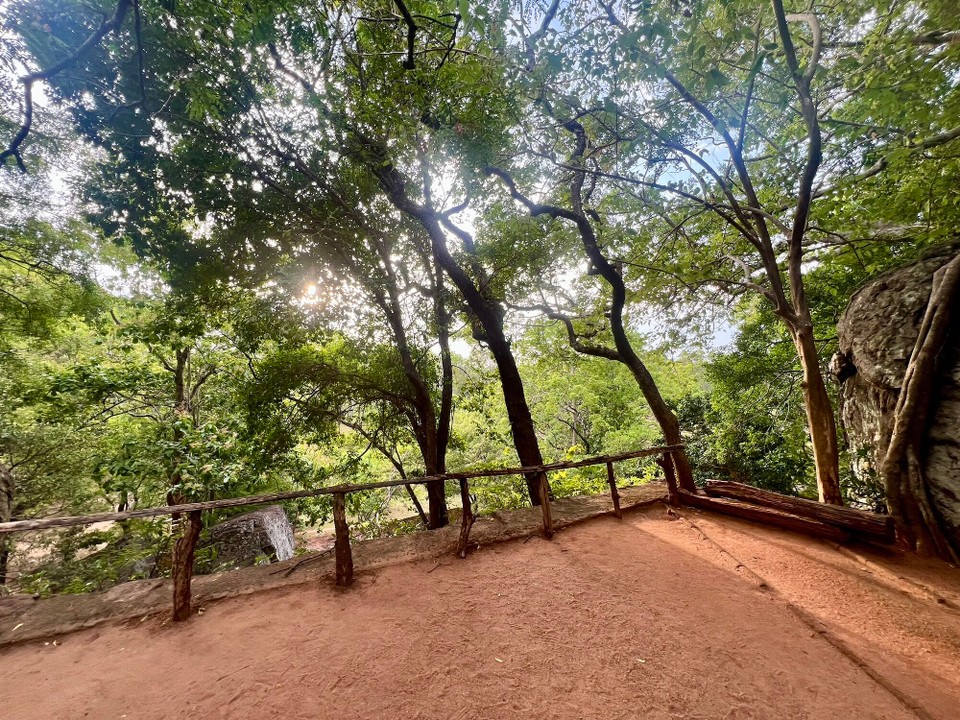 Sri Lanka -  - 