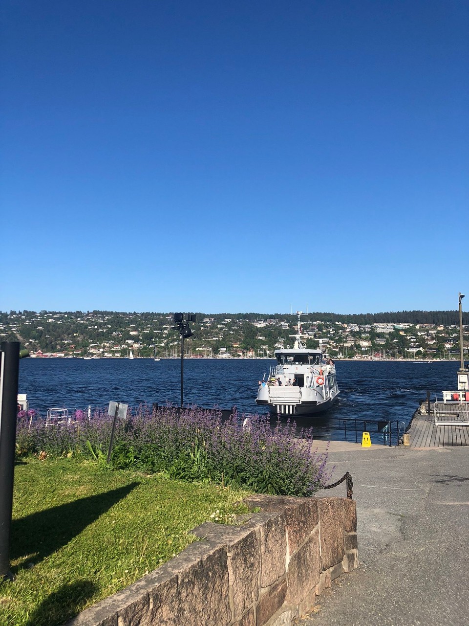 Norway - Drøbak - The ferry we took