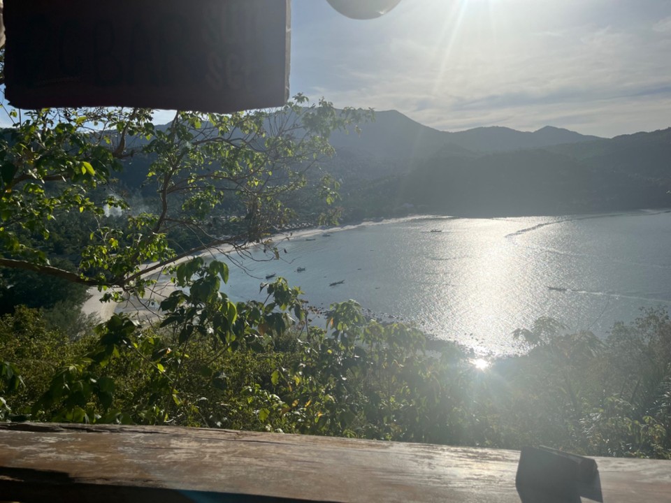 Thailand - Ko Phayam - Was für eine wunderbare Aussicht über die ganze Bucht.
