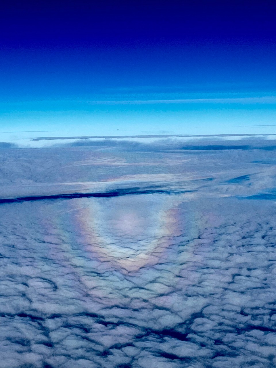 Spanien - Barcelona - Regenbogen über den Wolken