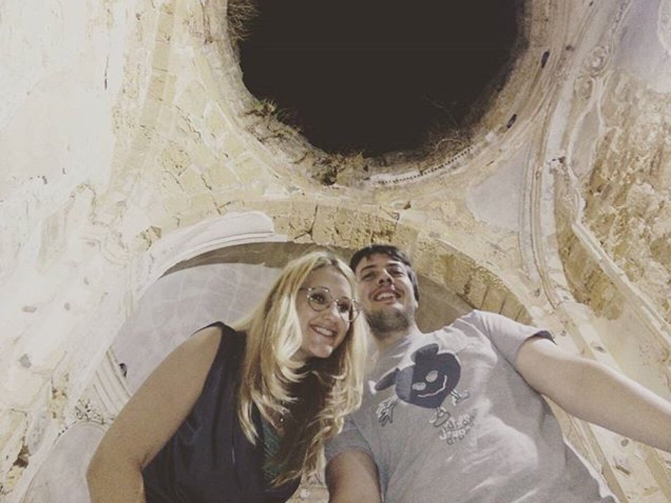 Italia - Mazara del Vallo - Santi'Ignazio. Una delle cento chiese di Mazara del Vallo. Bombardata nel 1943, è rimasta senza copertura superiore. Molto suggestiva, è sempre aperta anche di notte. 