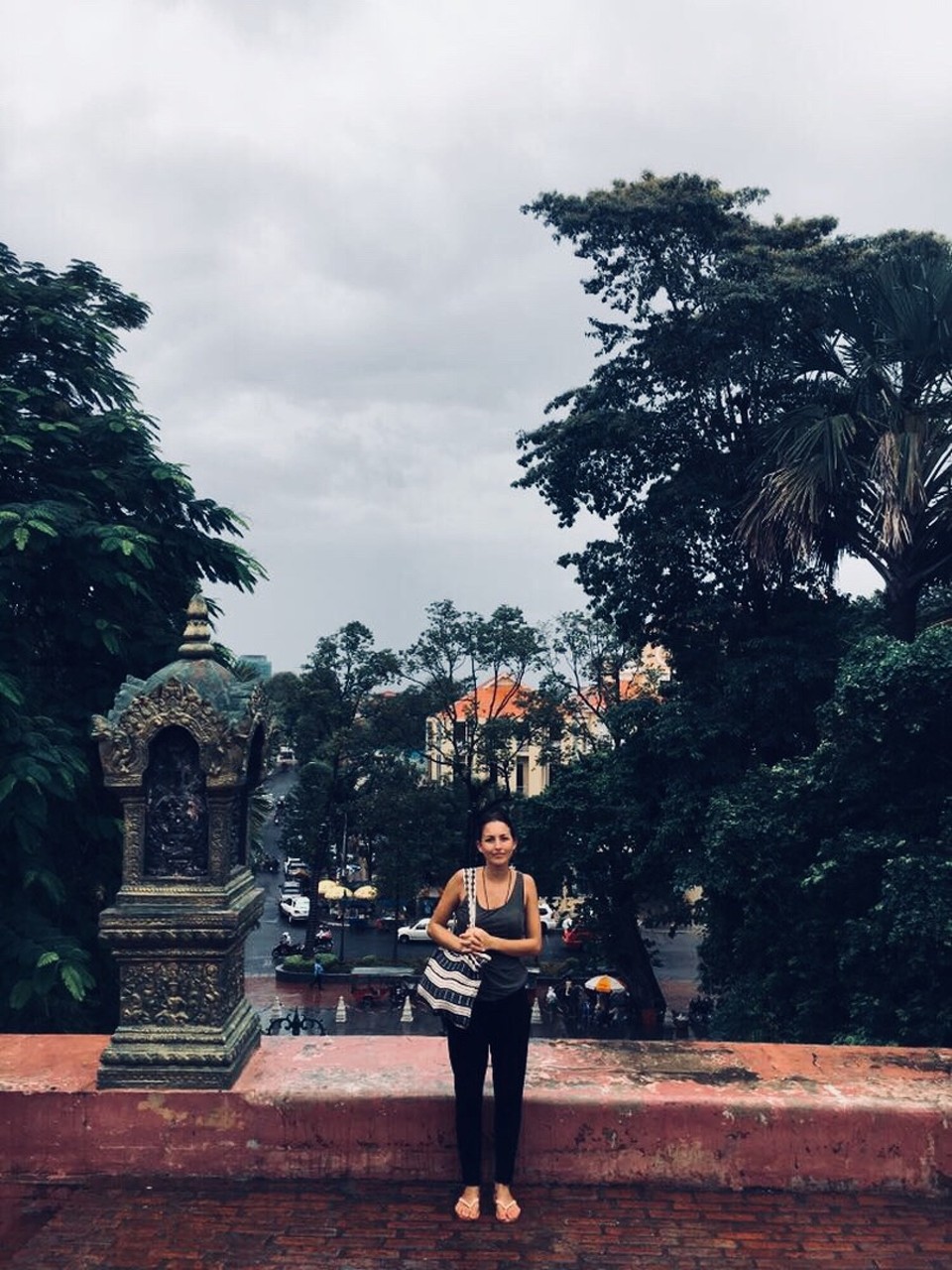 Kambodscha - Phnom Penh - ON TOP 🇰🇭 WAT PHNOM