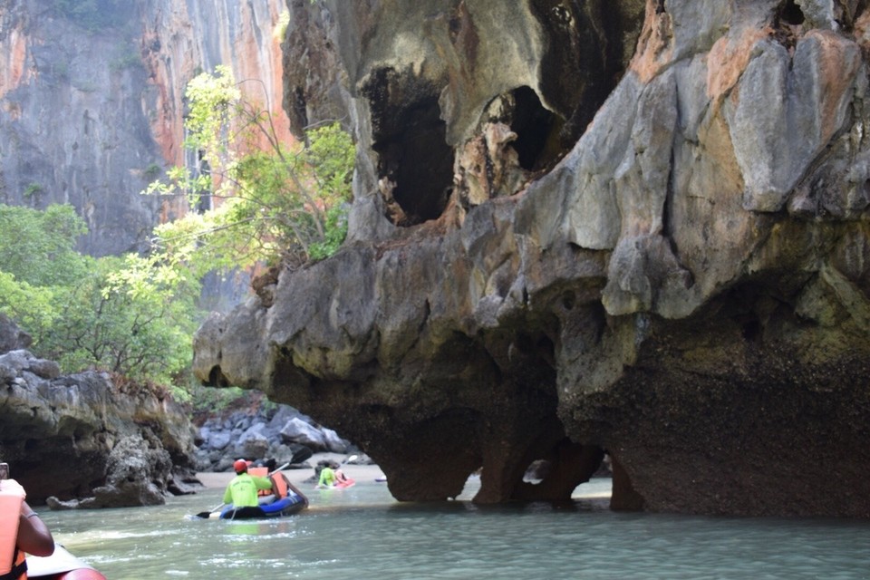 Thailand - Amphoe Takua Thung - Auf zu den Höhlen von Hong Island