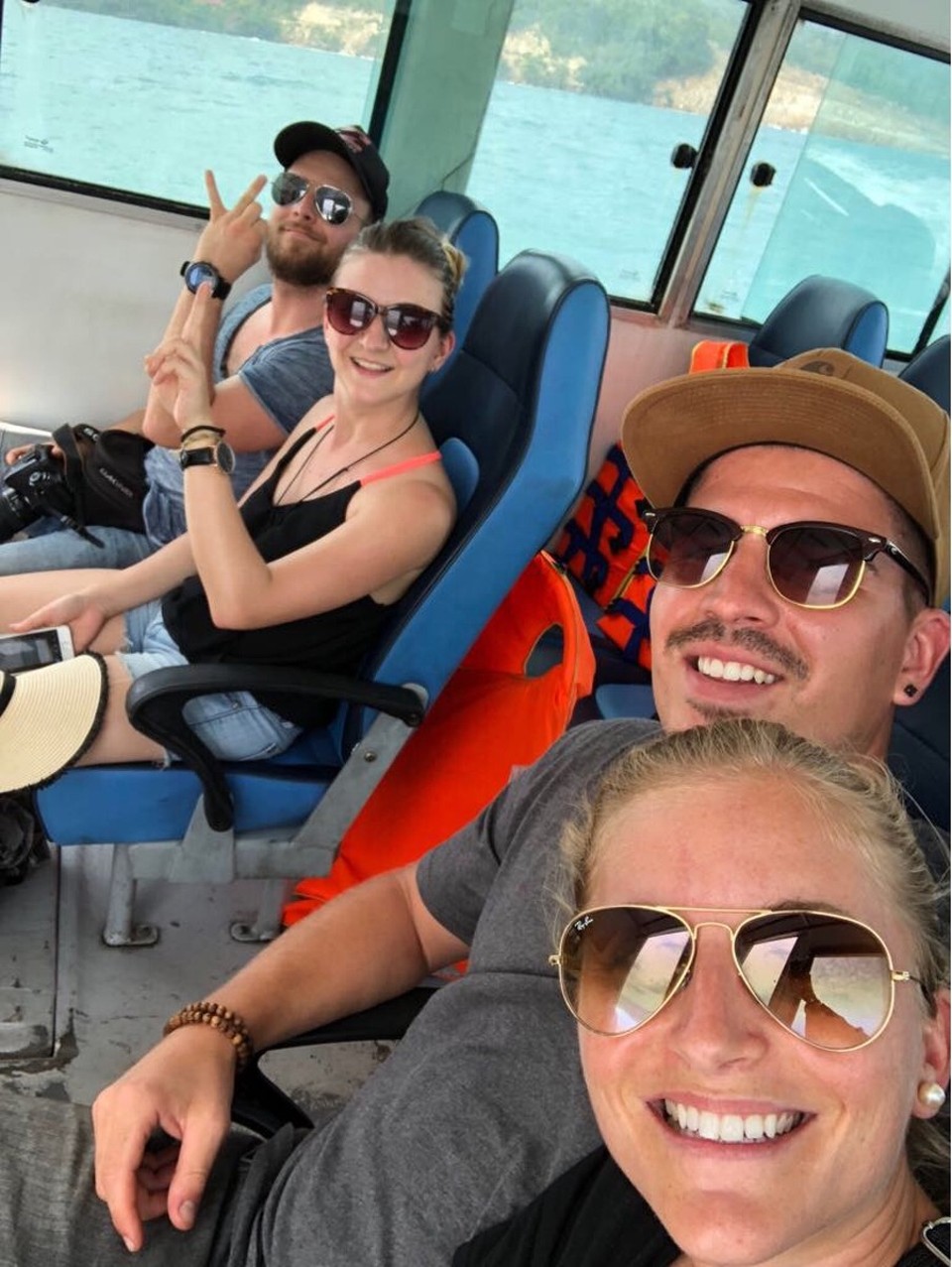 Kambodscha -  - Weiter geht die Reise nach -> Koh Rong mit dem Boot 🛥