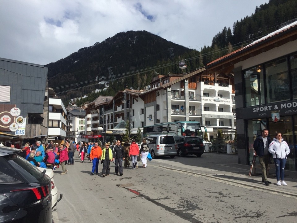Österreich - Ischgl - Blick auf HotelTirol