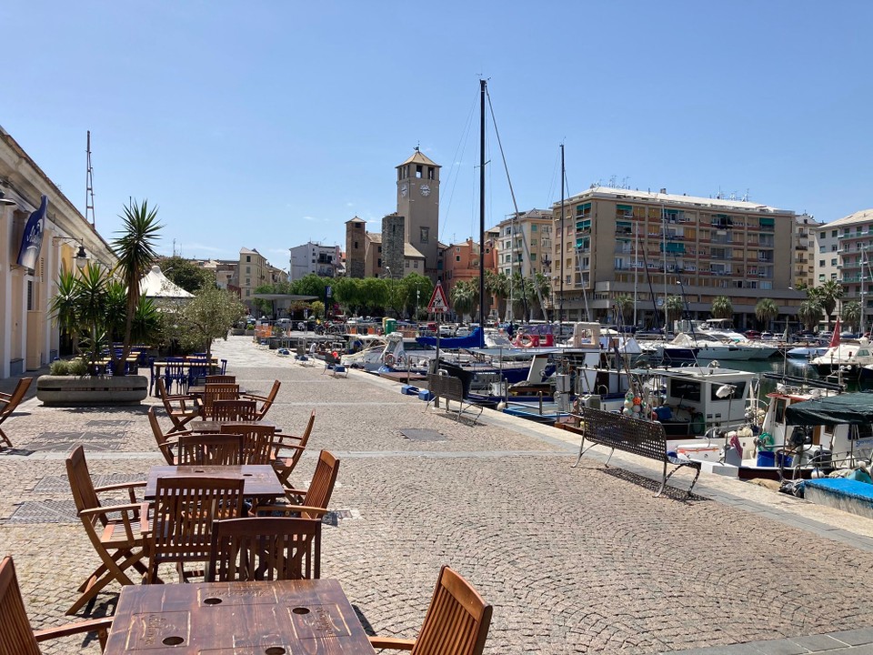 Italien - Diano Castello - Ligurische Küste in Savona 