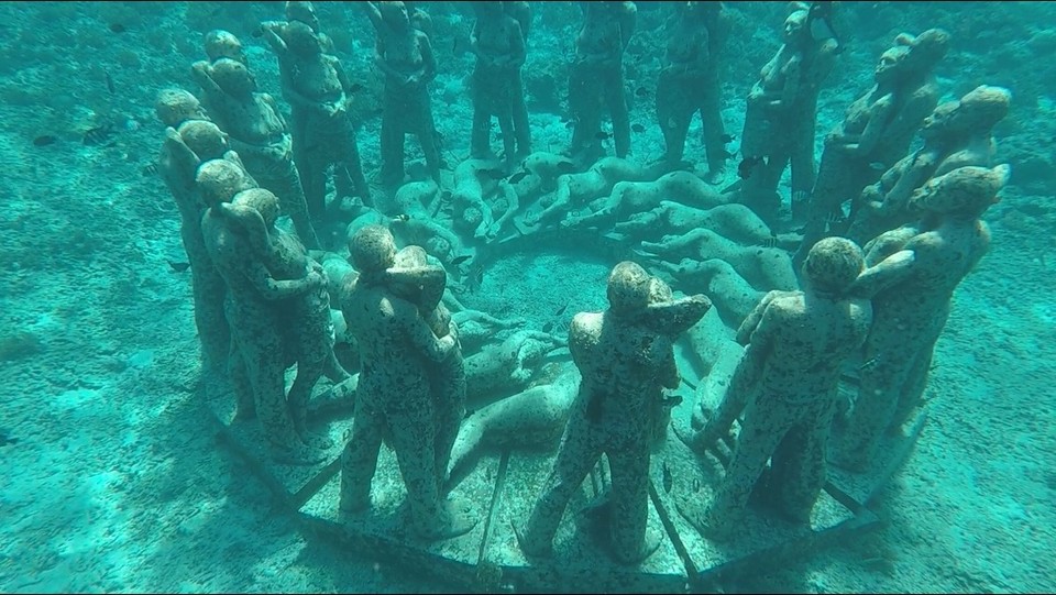Indonesien - Lombok Utara - Unterwasserstatuen 