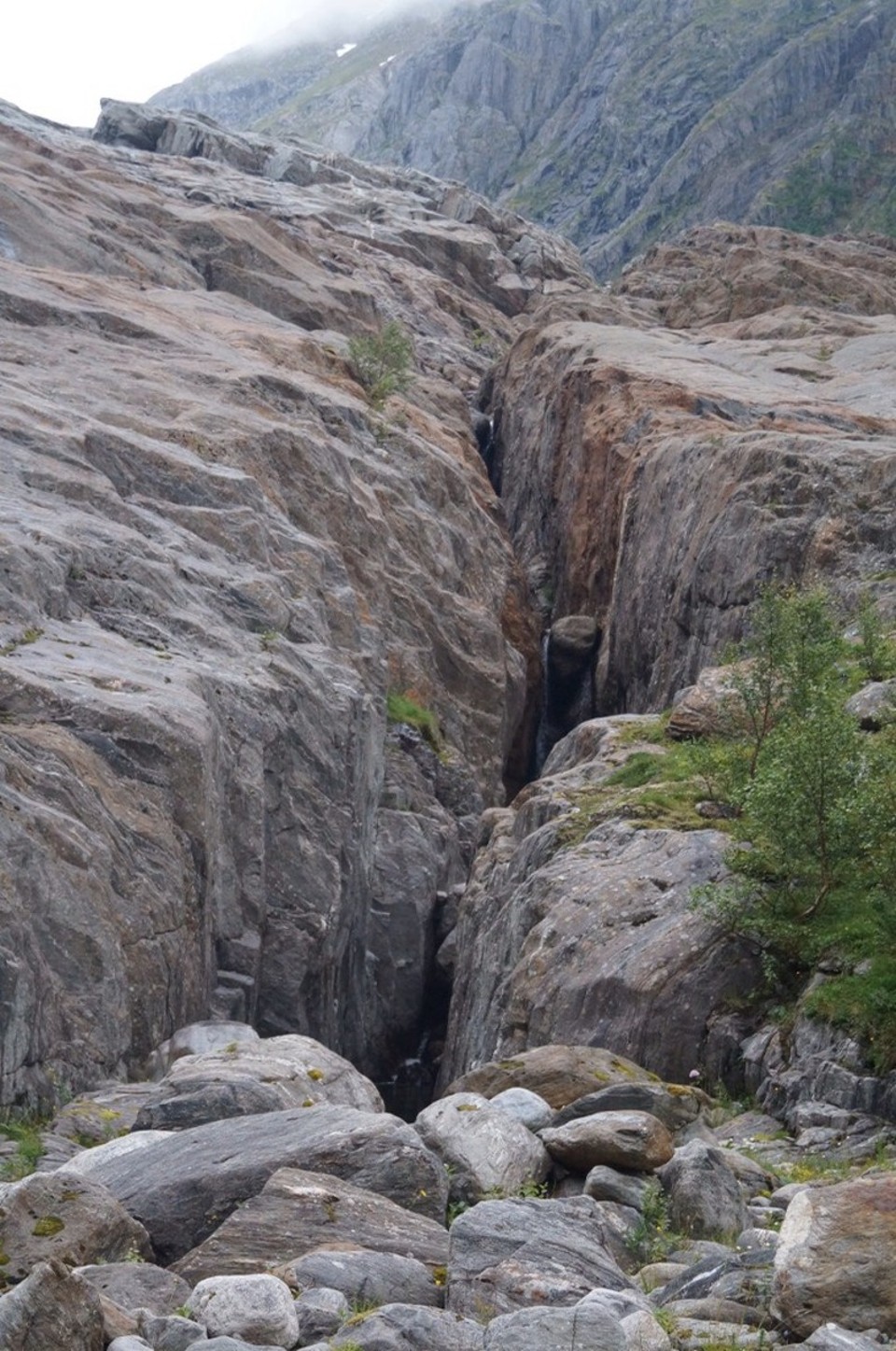 Norwegen - Halsa - Schwere Wege.