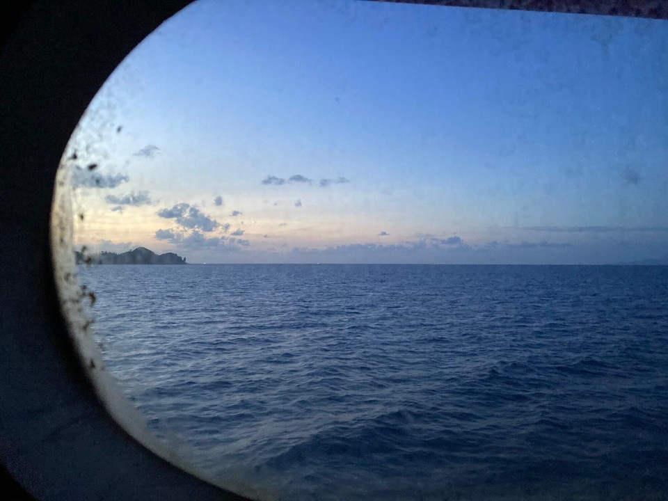 Thailand - Ko Pha-ngan - Aufwachen und aus dem Fenster schauen 🤩