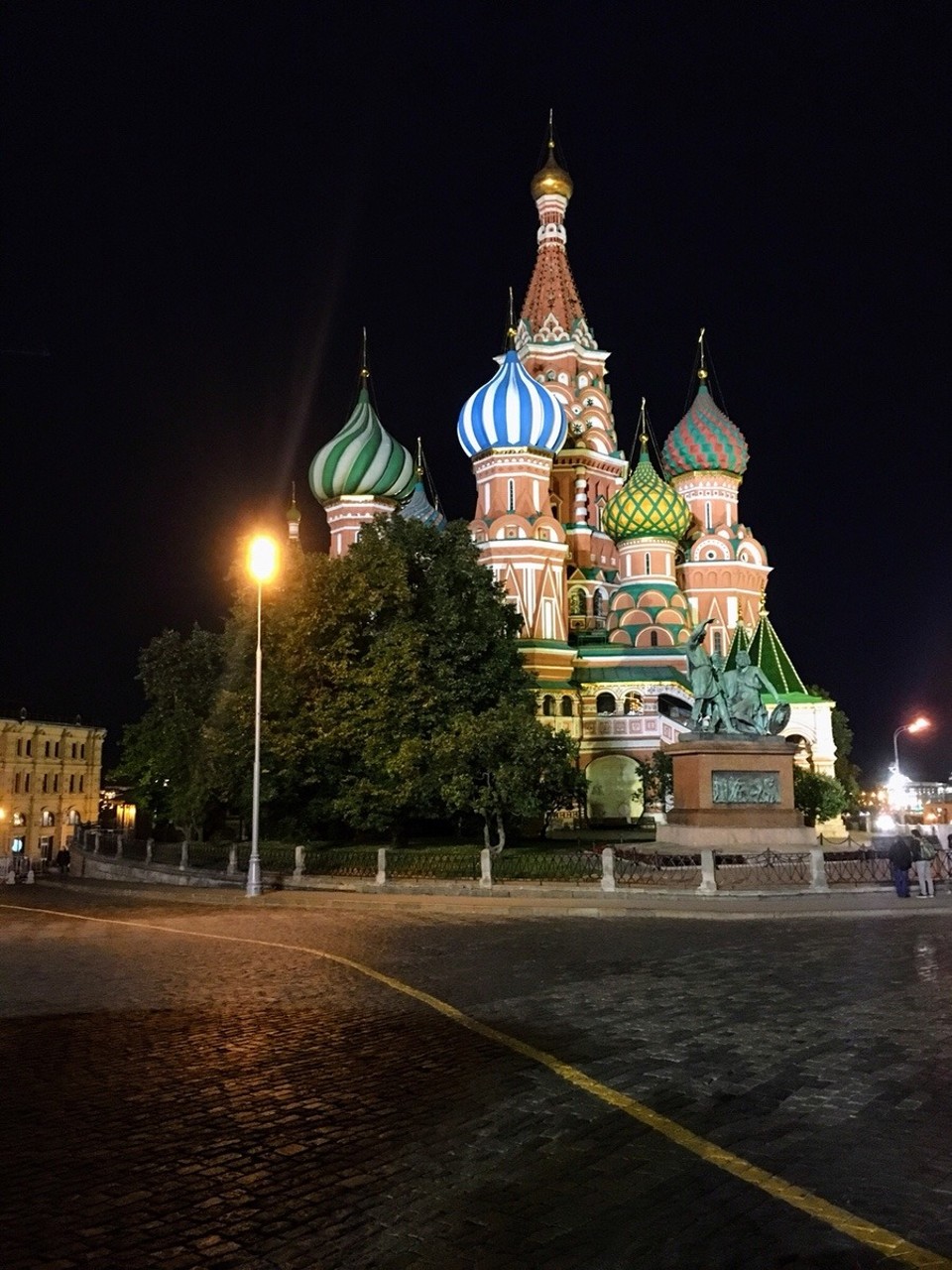 Russia - Moscow - Še ponoči.
