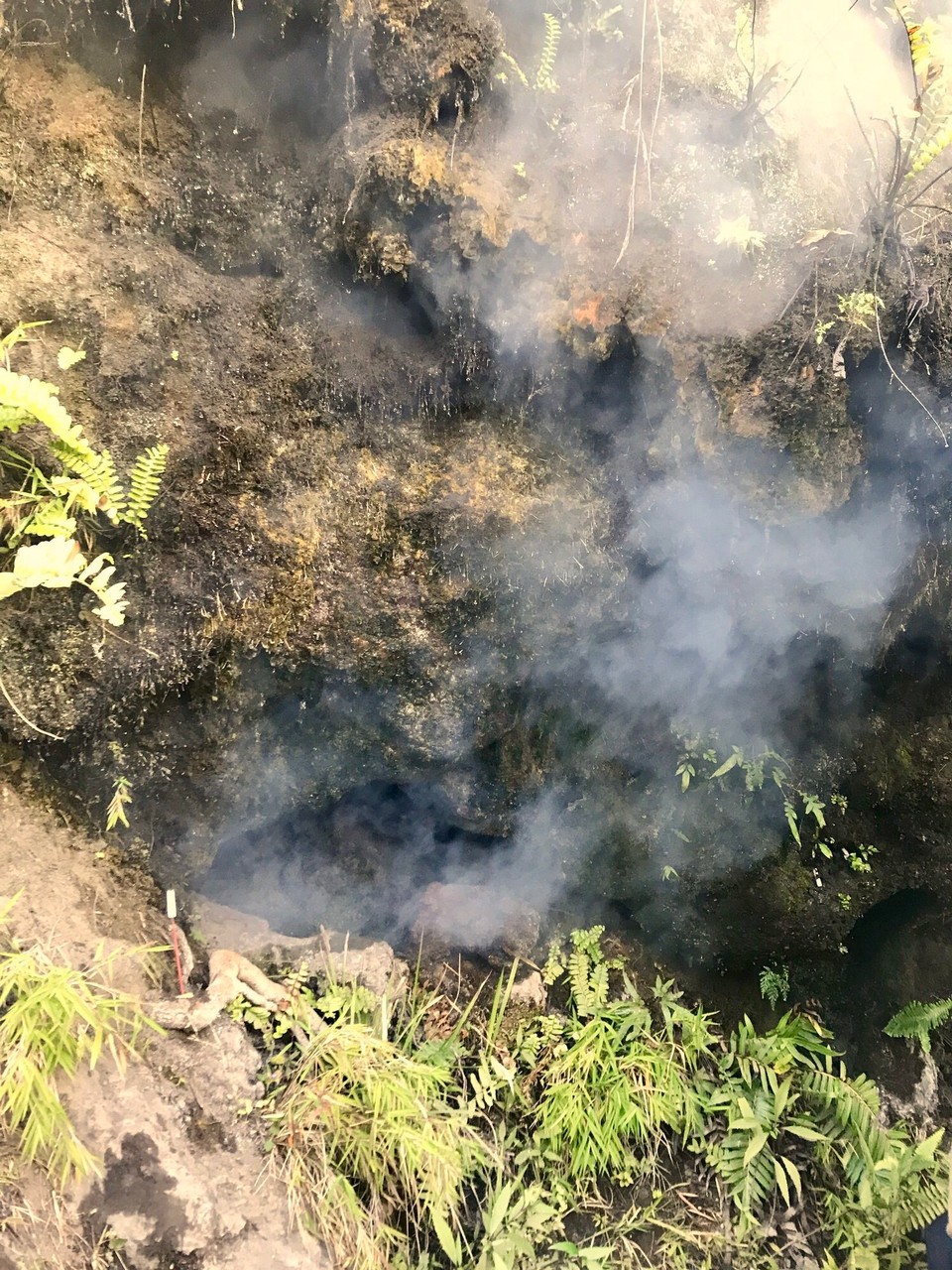 Indonesien - Bangli - Hot steam -hier wurden die Frühstückseier „gekocht“