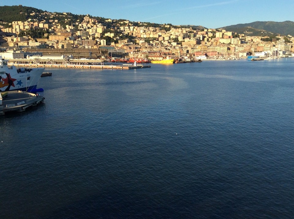 Italia - Palermo - La partenza dal porto di Genova